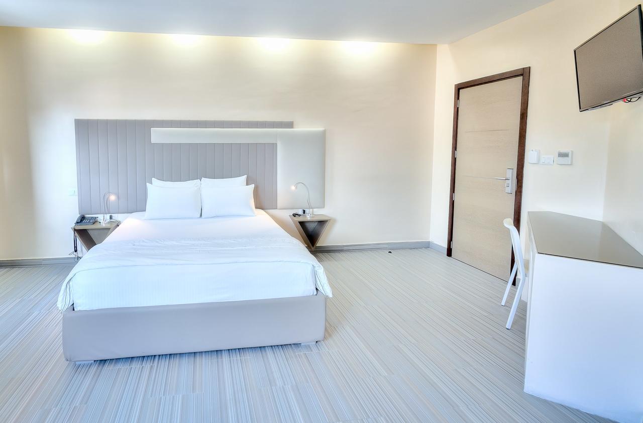 Alkquimia Hotel, Lounge And Bar Bayahibe Esterno foto