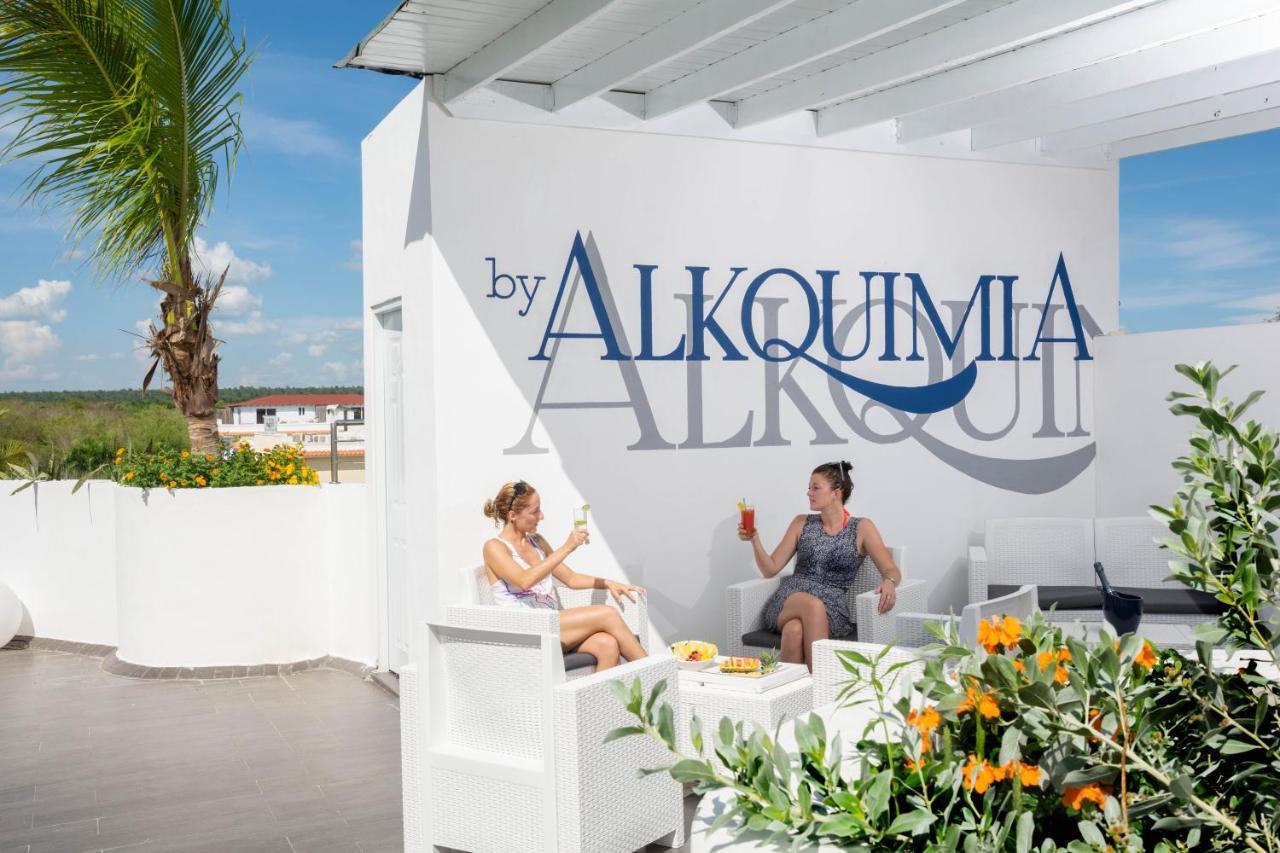 Alkquimia Hotel, Lounge And Bar Bayahibe Esterno foto